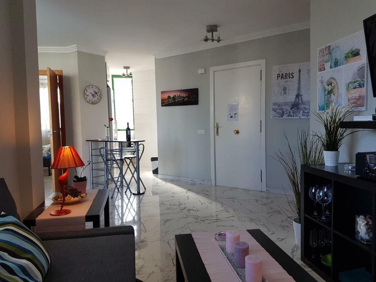 ארונה Apartment Casa Palmera Only 150 Meters To The Beach, Heated Pool, Wifi, Sat-Tv, Balcony With Poolview מראה חיצוני תמונה